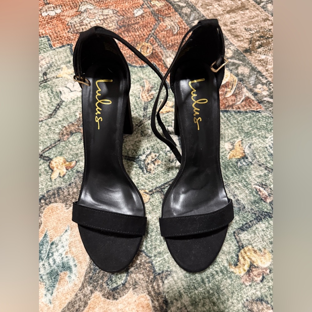 Never worn- Black heels